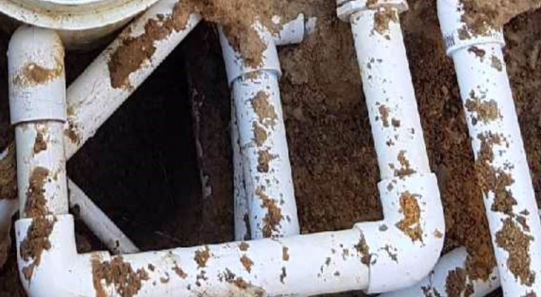 swimming pool pipe leaks